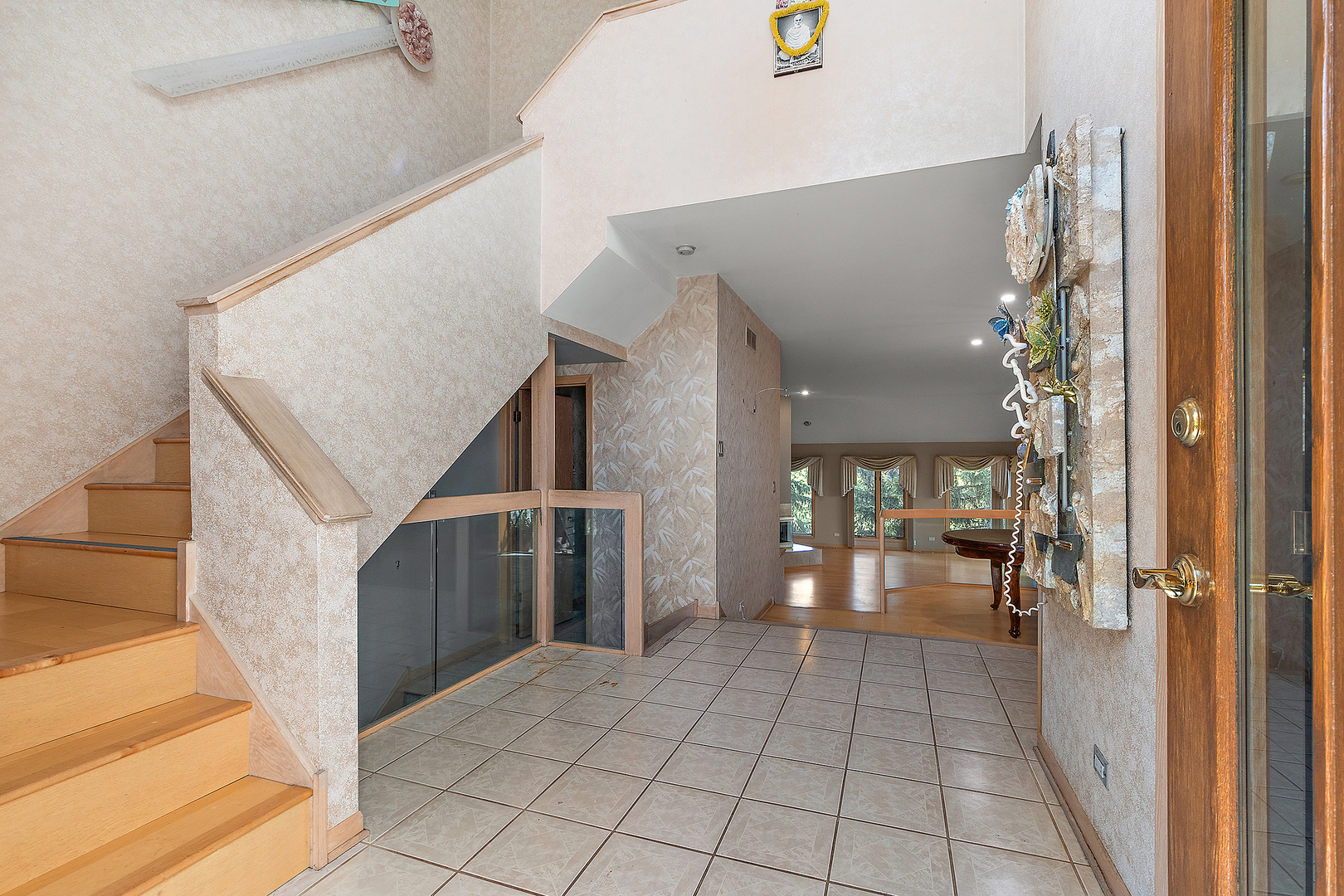 15 Laurel Oak Court, Burr Ridge, IL 60527