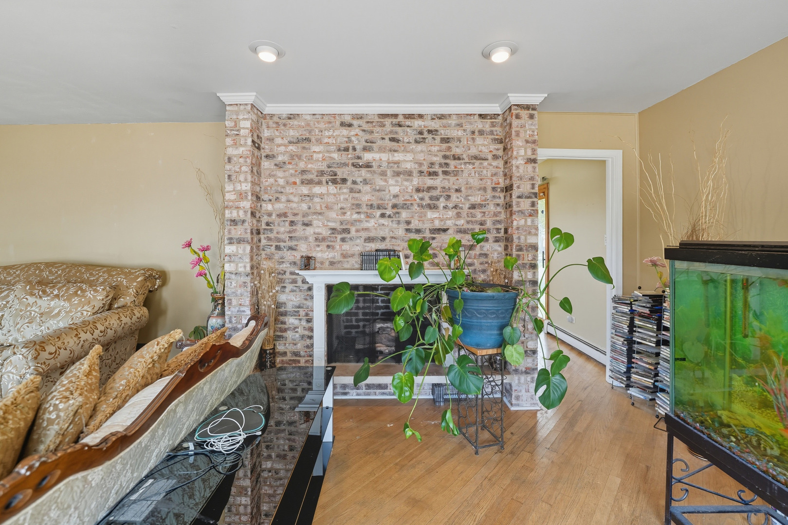 1812 E Algonquin Road, Des Plaines, IL 60016