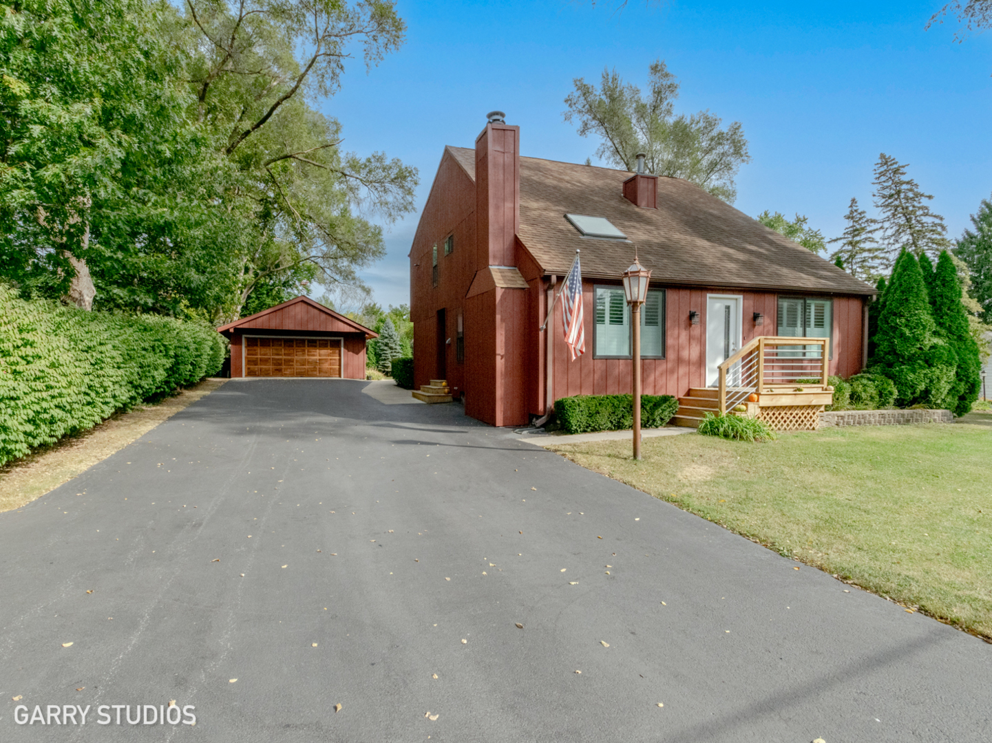 6N447 Virginia Road, Roselle, IL 60172