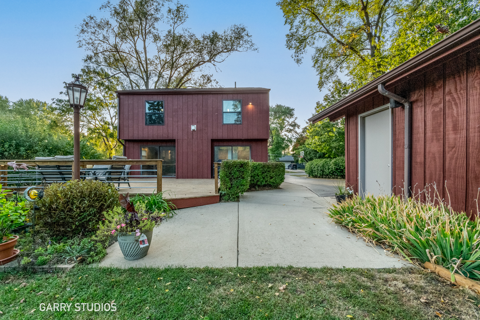 6N447 Virginia Road, Roselle, IL 60172