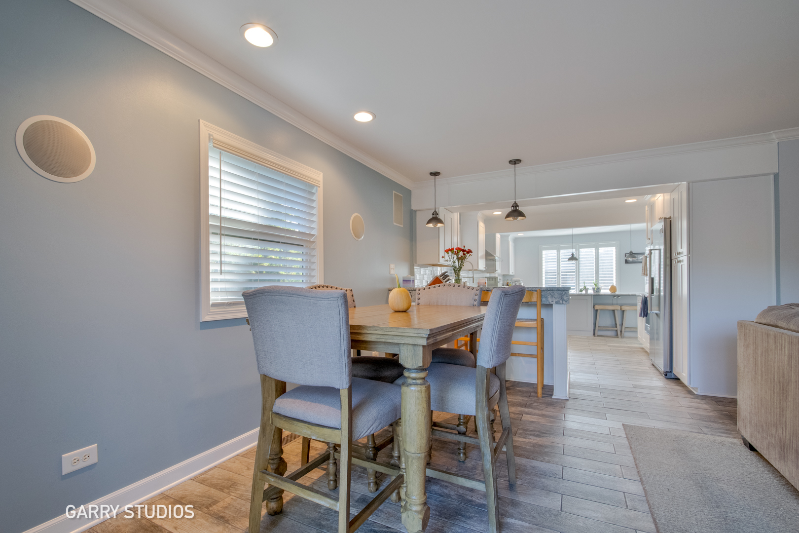 6N447 Virginia Road, Roselle, IL 60172