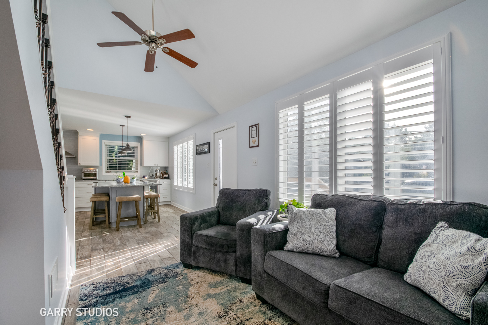 6N447 Virginia Road, Roselle, IL 60172