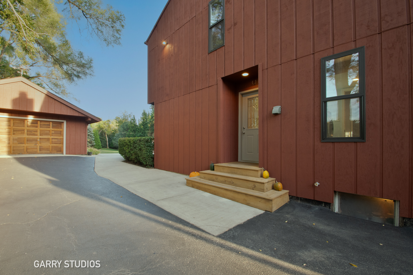 6N447 Virginia Road, Roselle, IL 60172