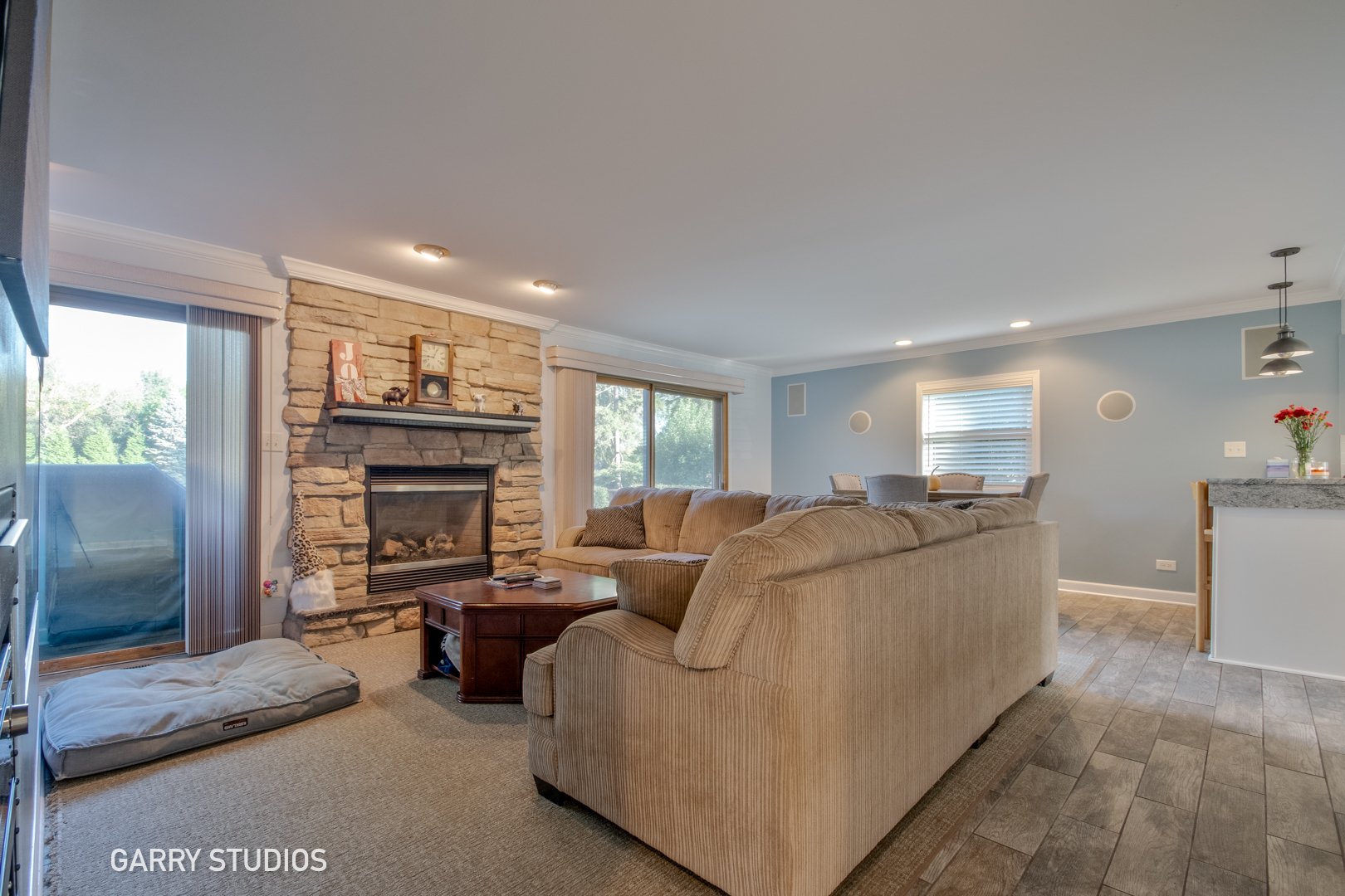 6N447 Virginia Road, Roselle, IL 60172