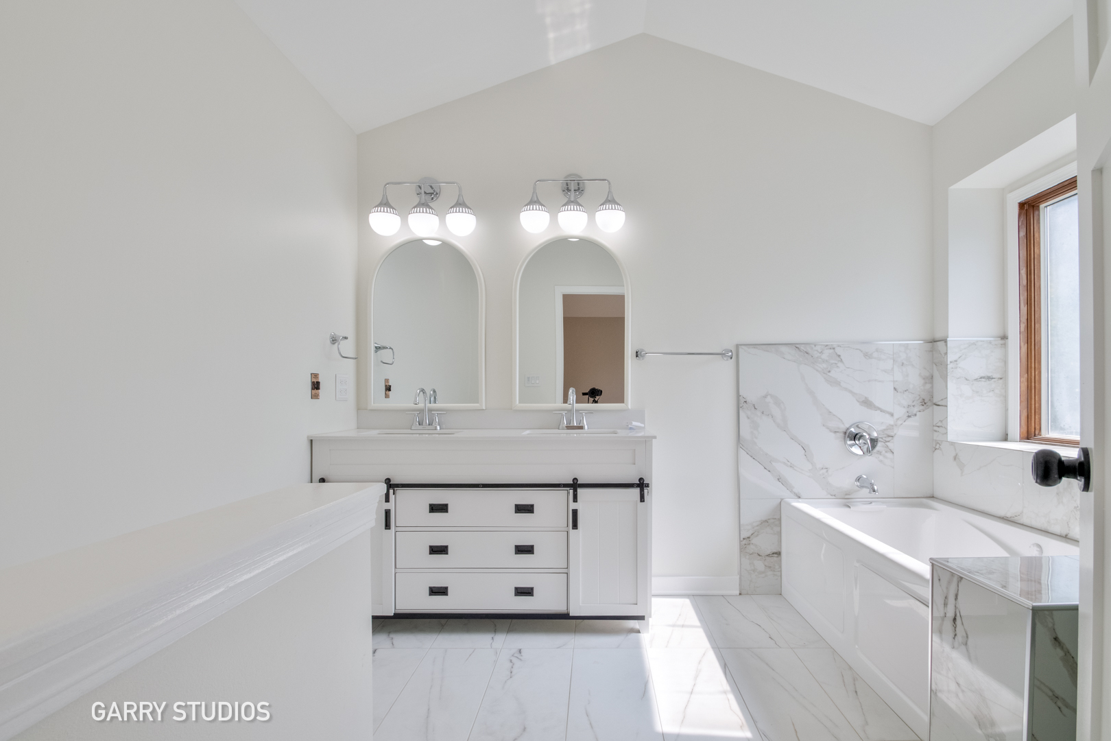 768 Provincetown Drive, Carol Stream, IL 60188