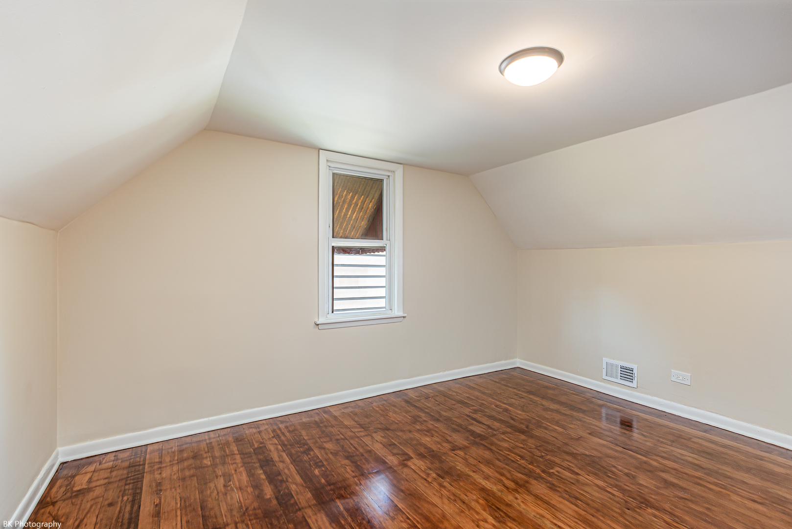 4228 W 100th Street, Oak Lawn, IL 60453