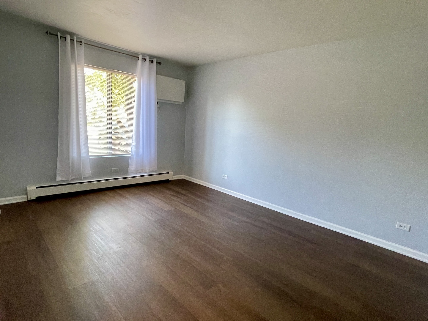 121 Gregory Street #2, Aurora, IL 60504