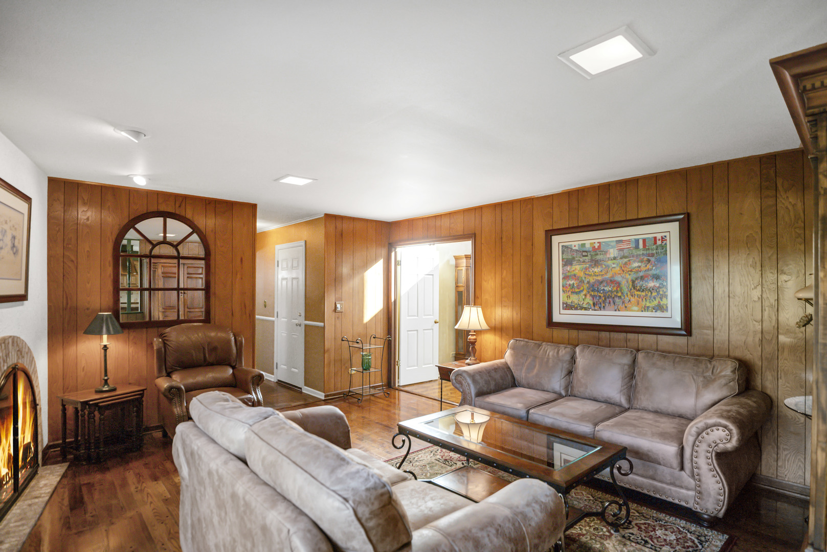 1708 S Fernandez Avenue, Arlington Heights, IL 60005