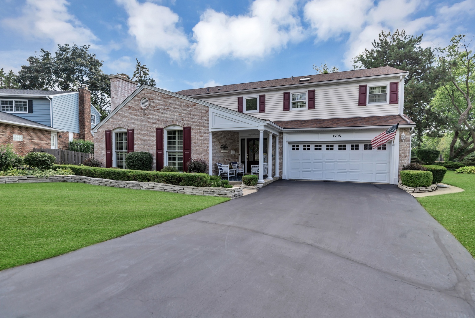 1708 S Fernandez Avenue, Arlington Heights, IL 60005