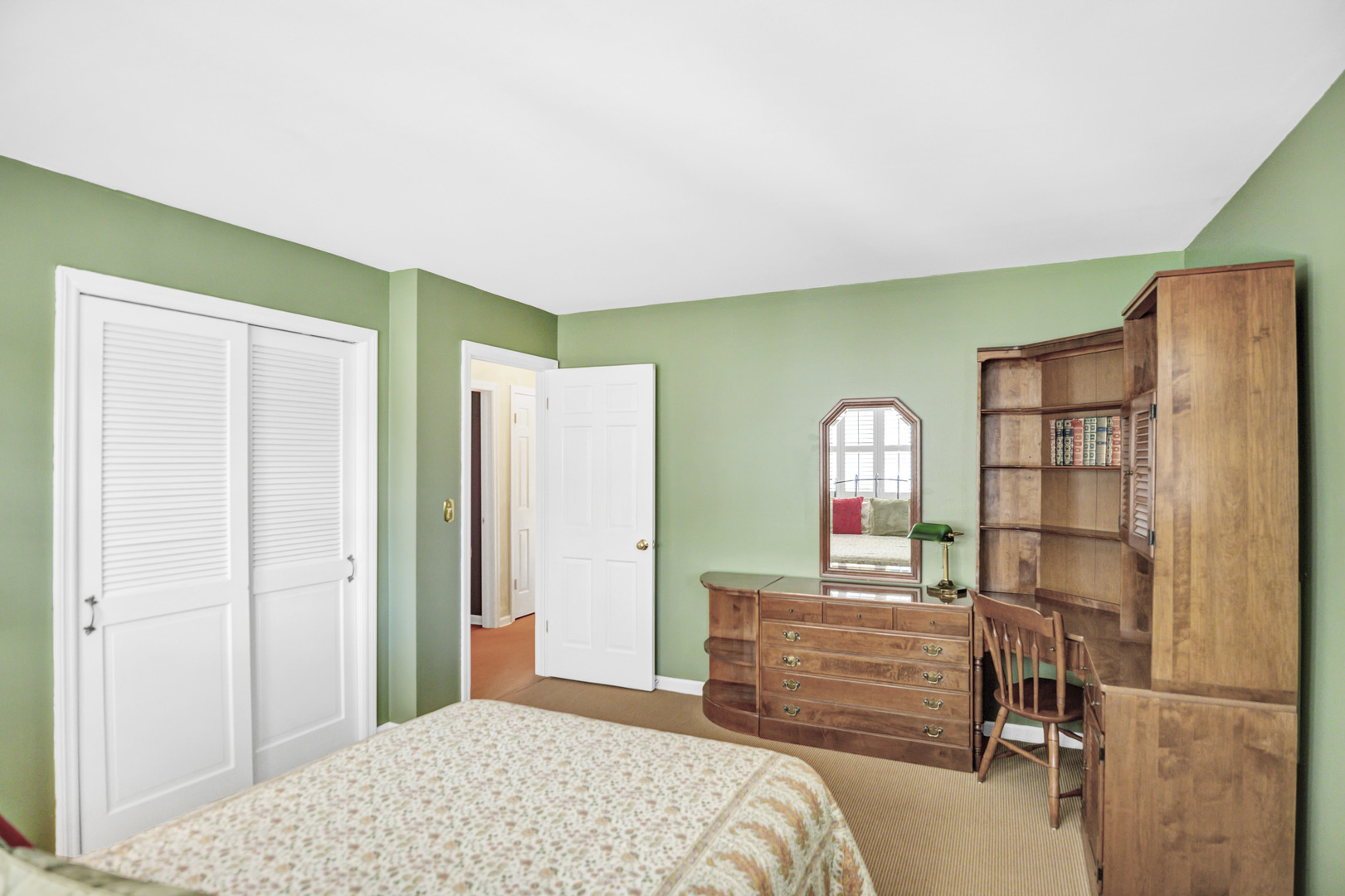 1708 S Fernandez Avenue, Arlington Heights, IL 60005