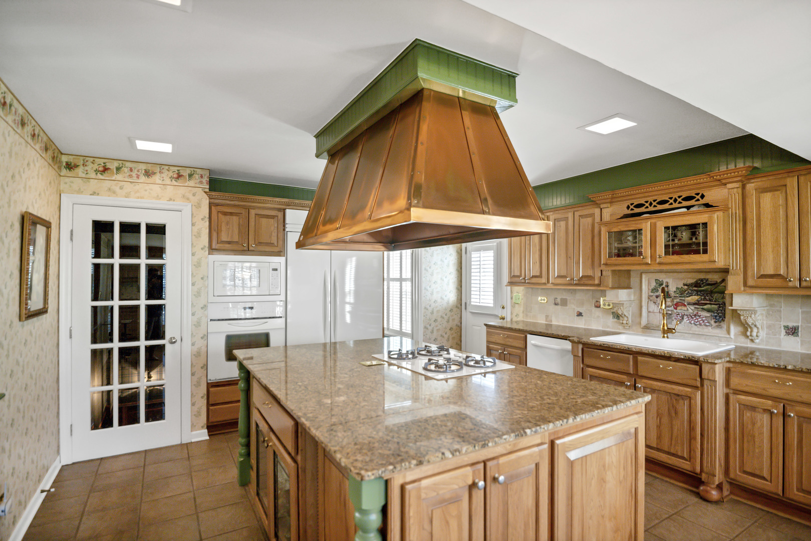 1708 S Fernandez Avenue, Arlington Heights, IL 60005