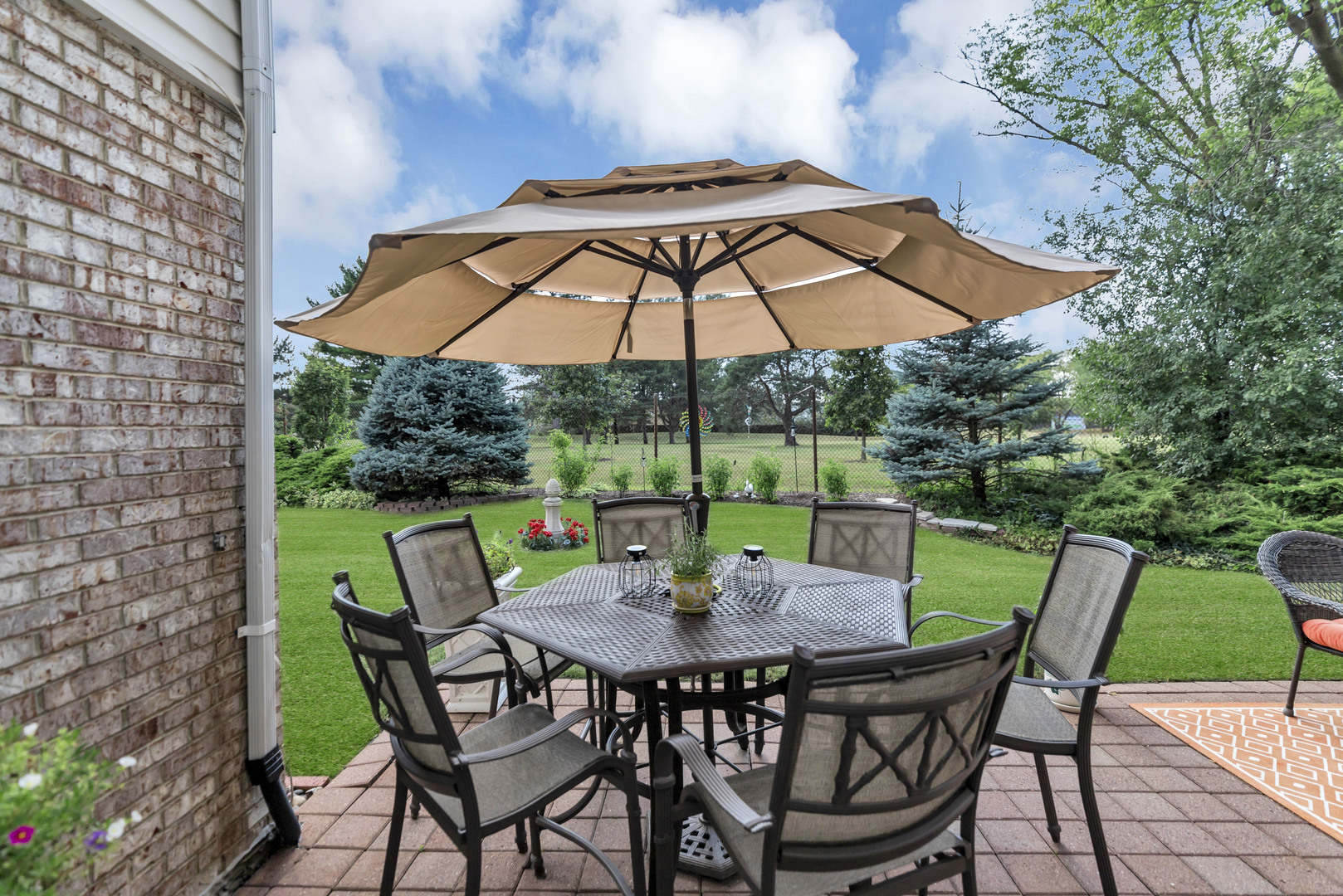 1708 S Fernandez Avenue, Arlington Heights, IL 60005