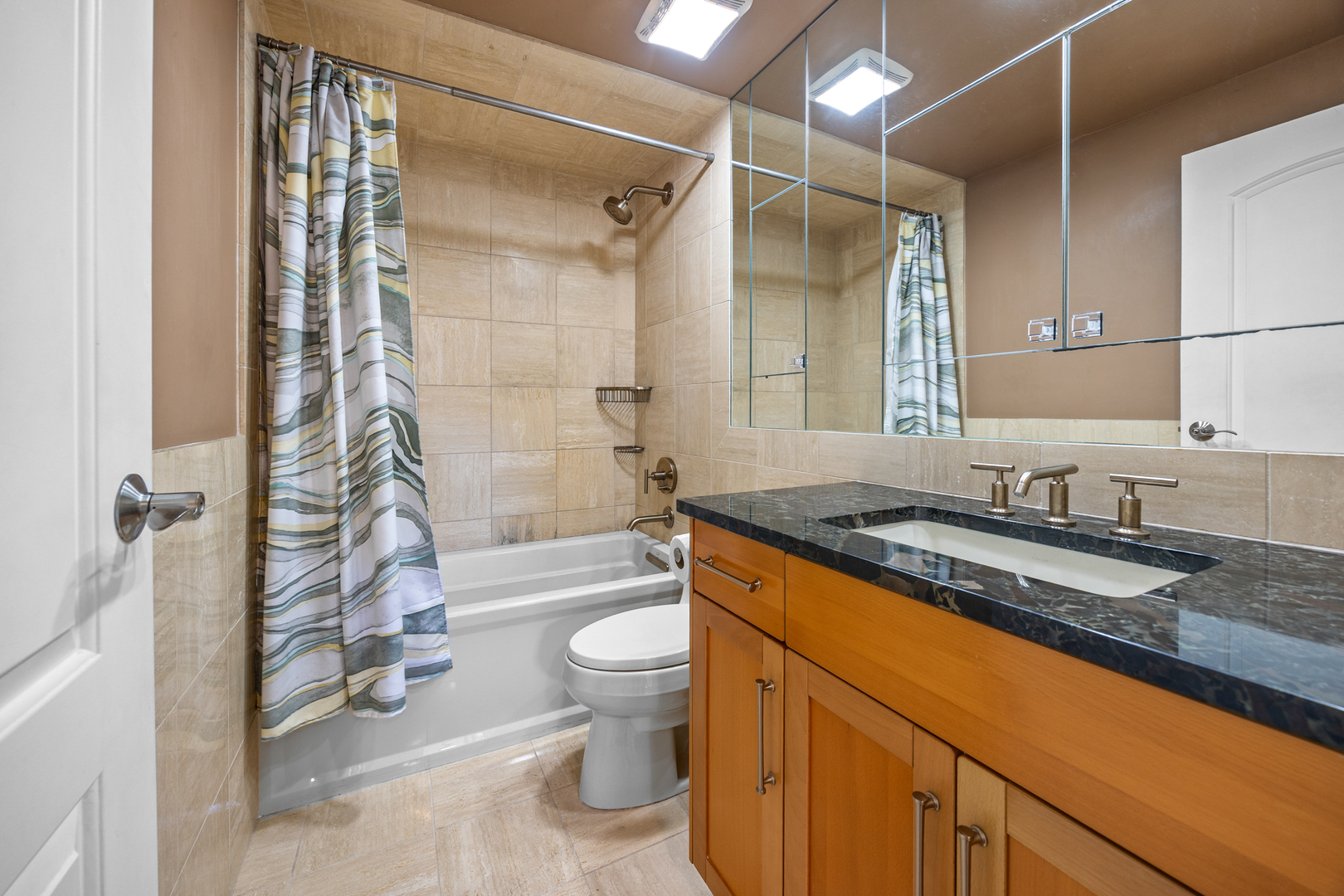 1123 Stoughton Court #1123, Schaumburg, IL 60194