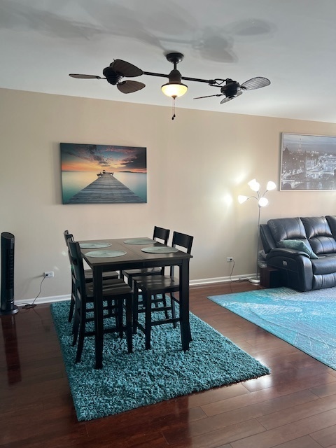 6815 N Milwaukee Avenue #702, Niles, IL 60714