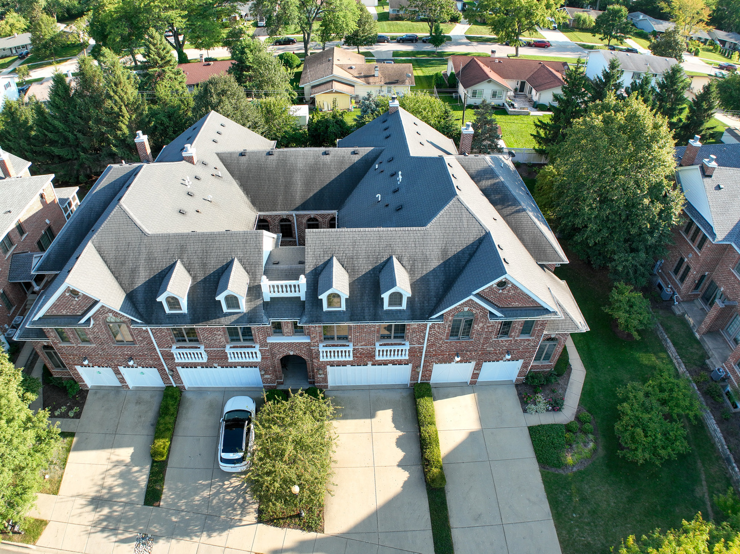 315 Arbor Glen Boulevard, Schaumburg, IL 60195