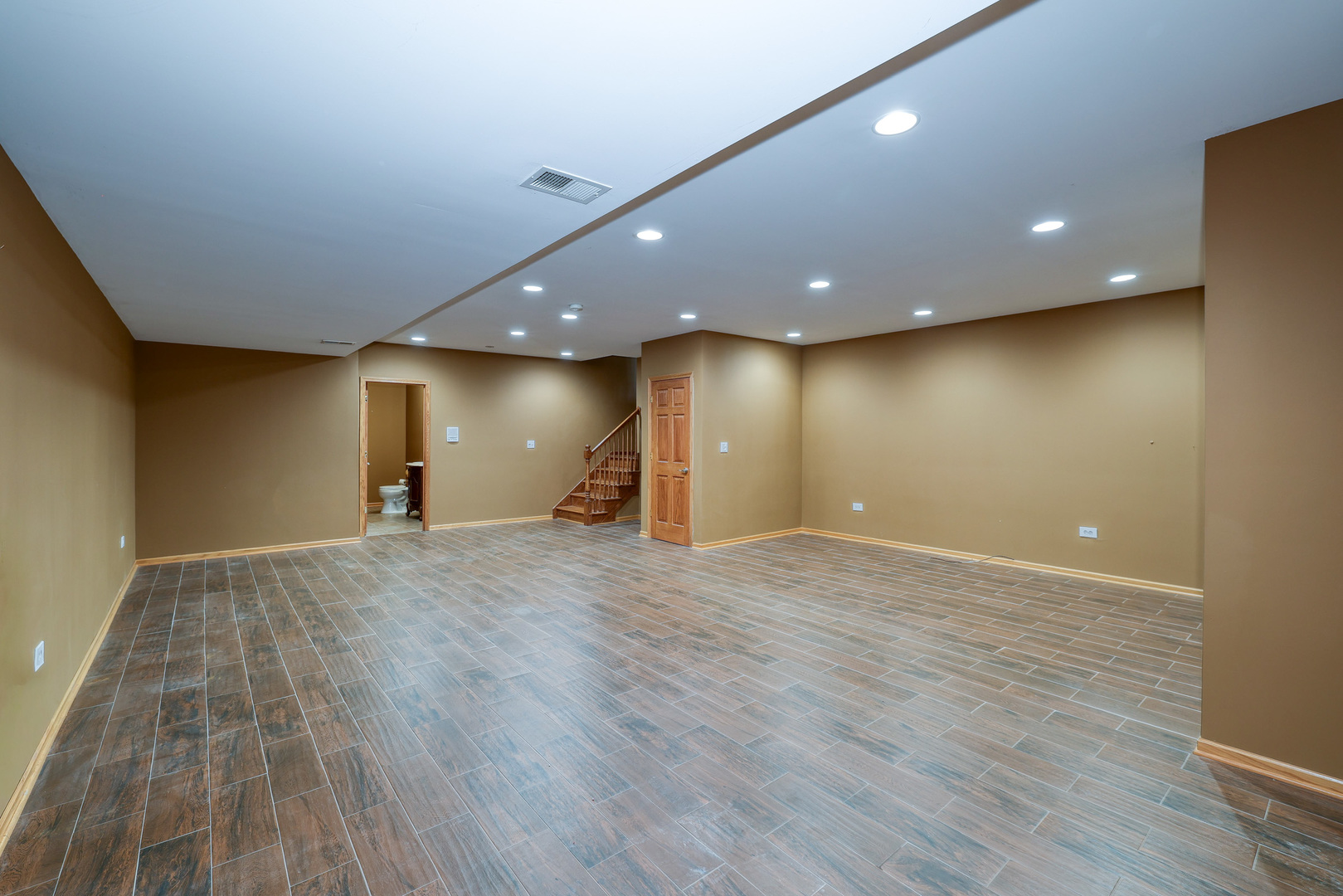 315 Arbor Glen Boulevard, Schaumburg, IL 60195