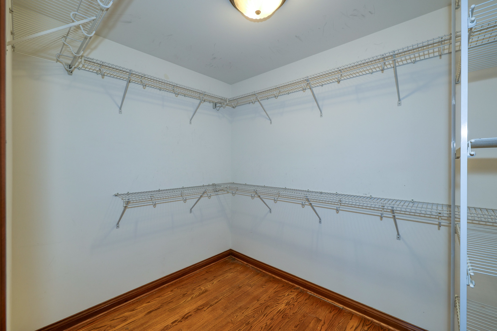 315 Arbor Glen Boulevard, Schaumburg, IL 60195