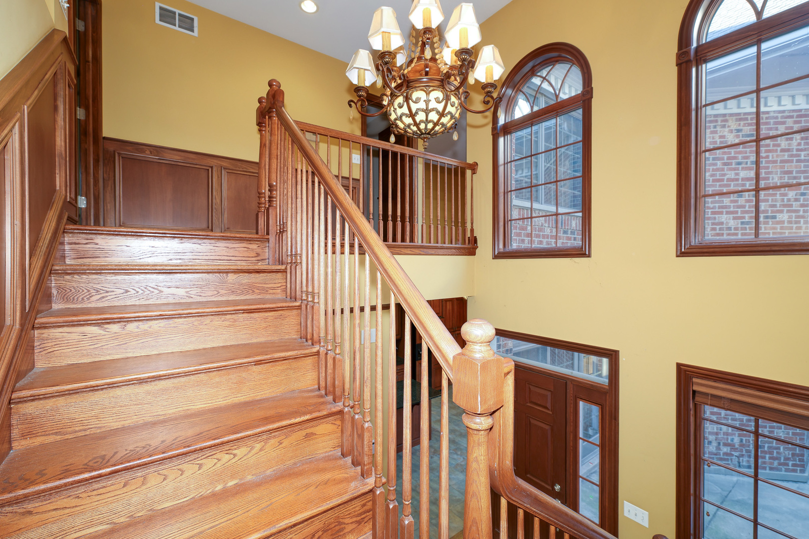 315 Arbor Glen Boulevard, Schaumburg, IL 60195