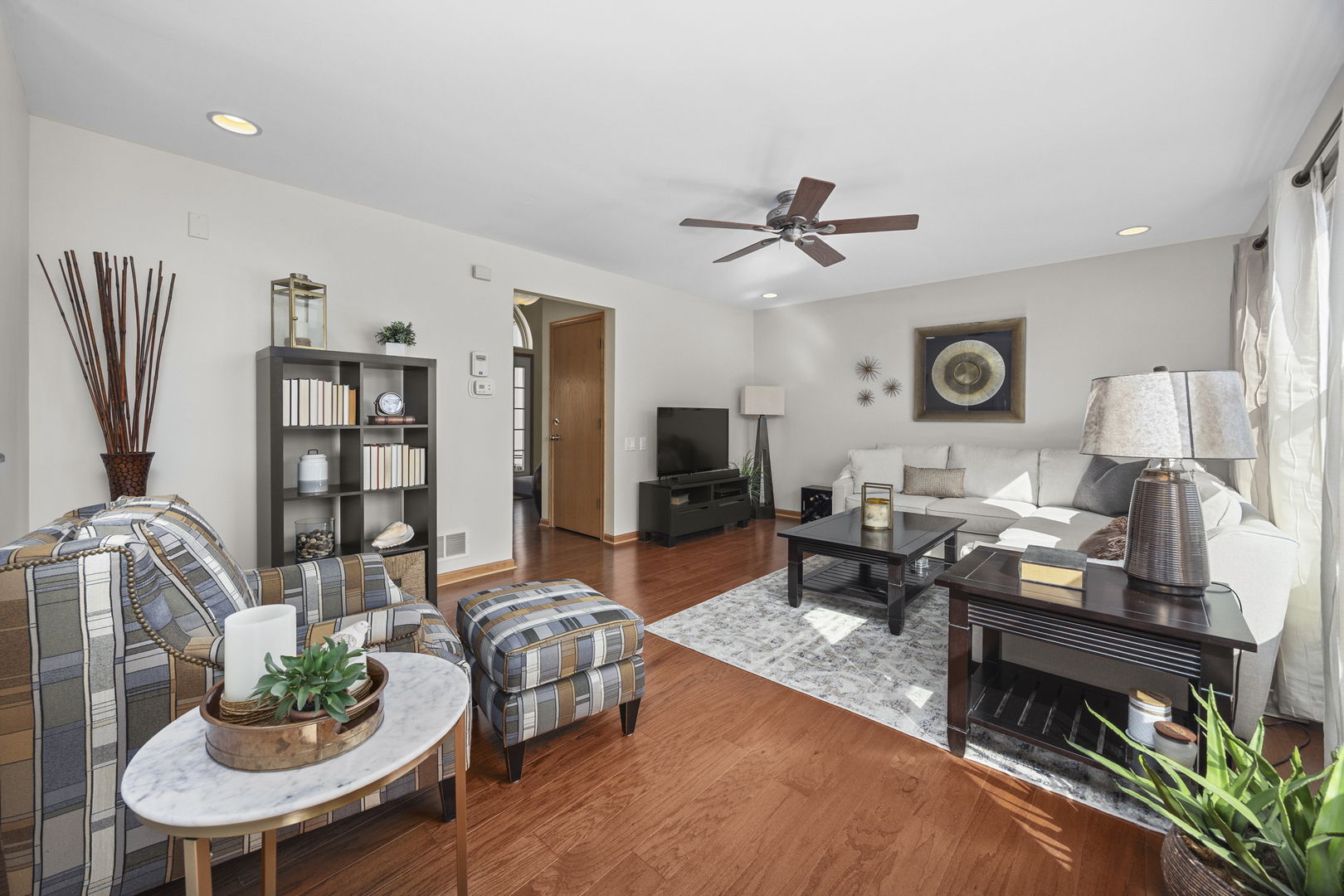 2359 Nantucket Lane, Elgin, IL 60123