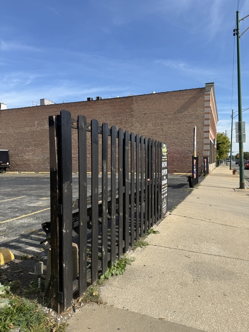 3456 S Archer Avenue, Chicago, IL 60608