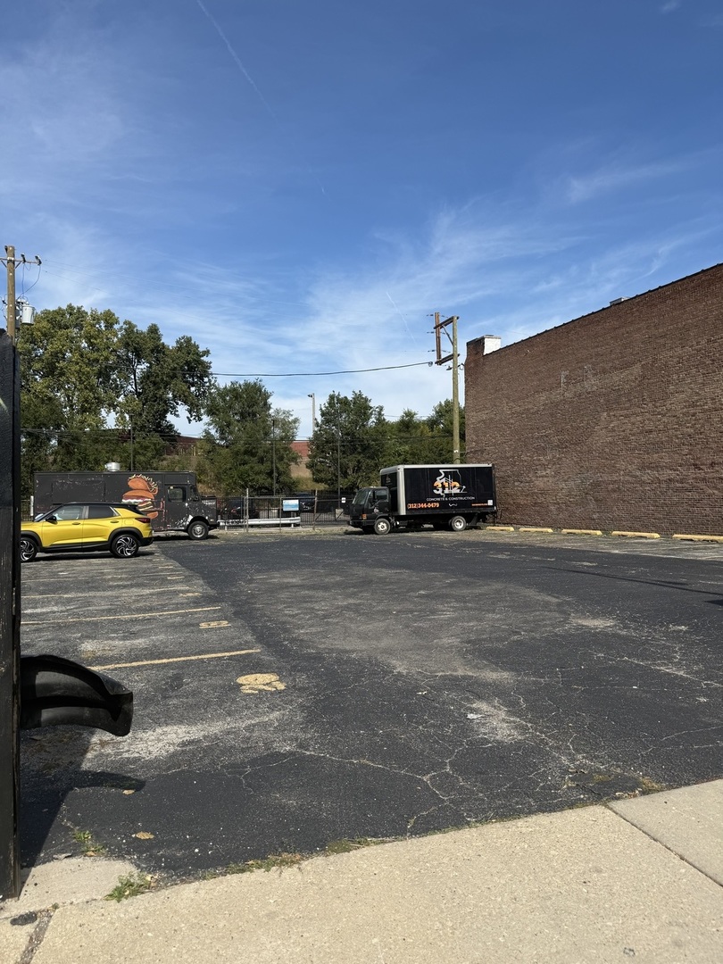 3456 S Archer Avenue, Chicago, IL 60608