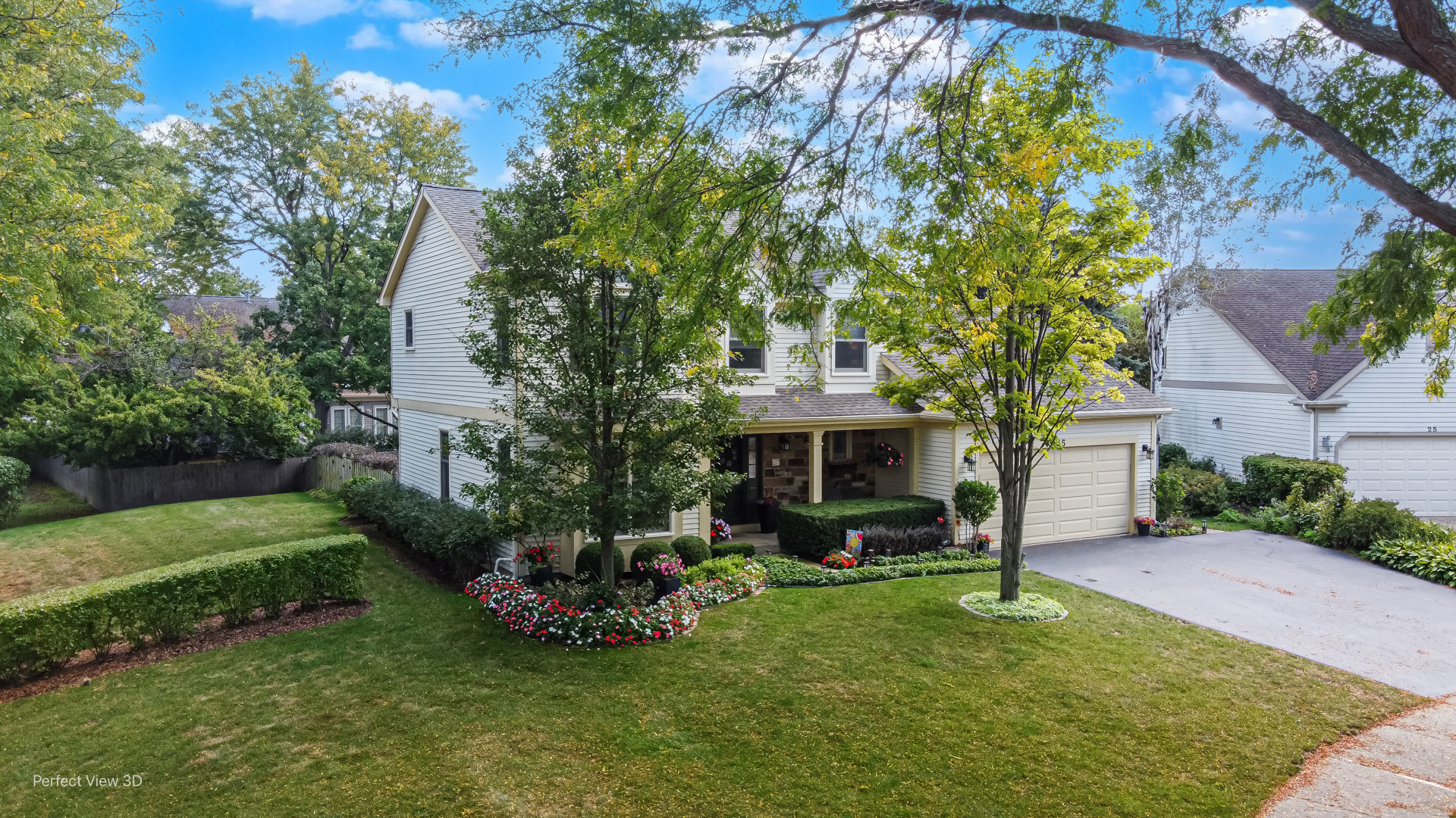 15 Thompson Court, Buffalo Grove, IL 60089