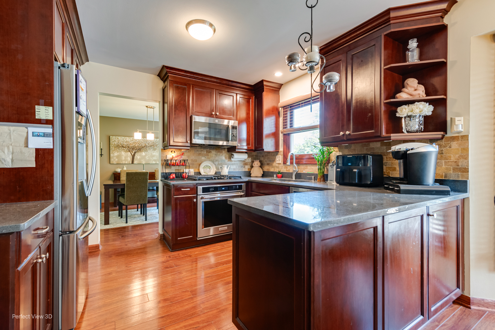 15 Thompson Court, Buffalo Grove, IL 60089