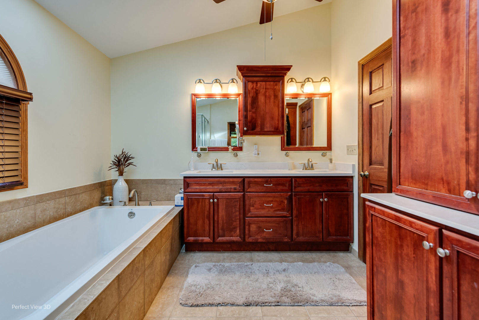 15 Thompson Court, Buffalo Grove, IL 60089
