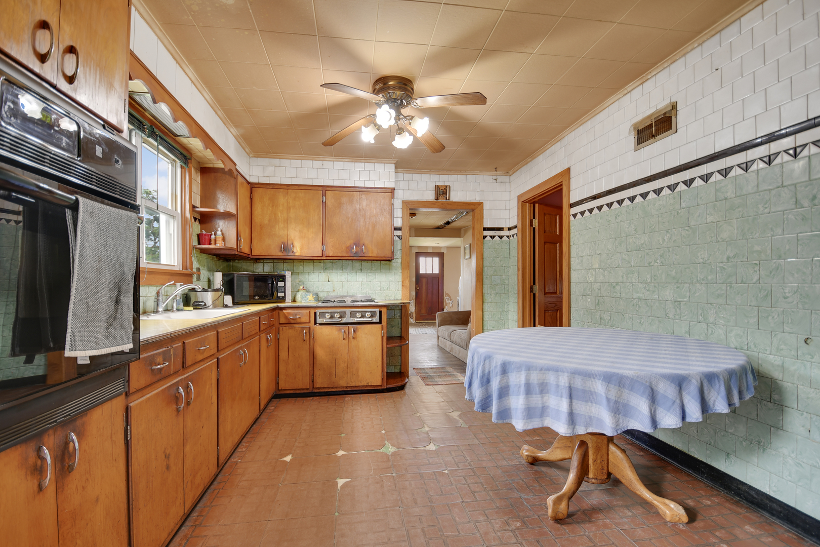 15976 New Avenue, Lemont, IL 60439
