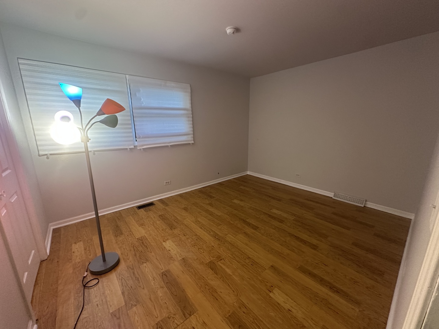 736 Tama Court, Carol Stream, IL 60188