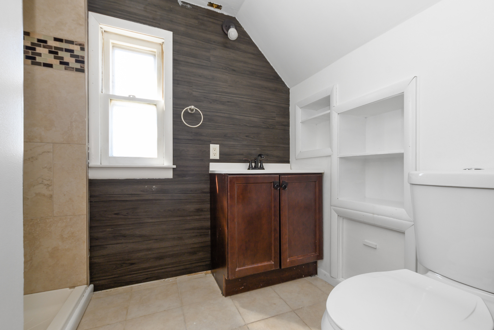 2644 Commercial Avenue, South Chicago Heights, IL 60411