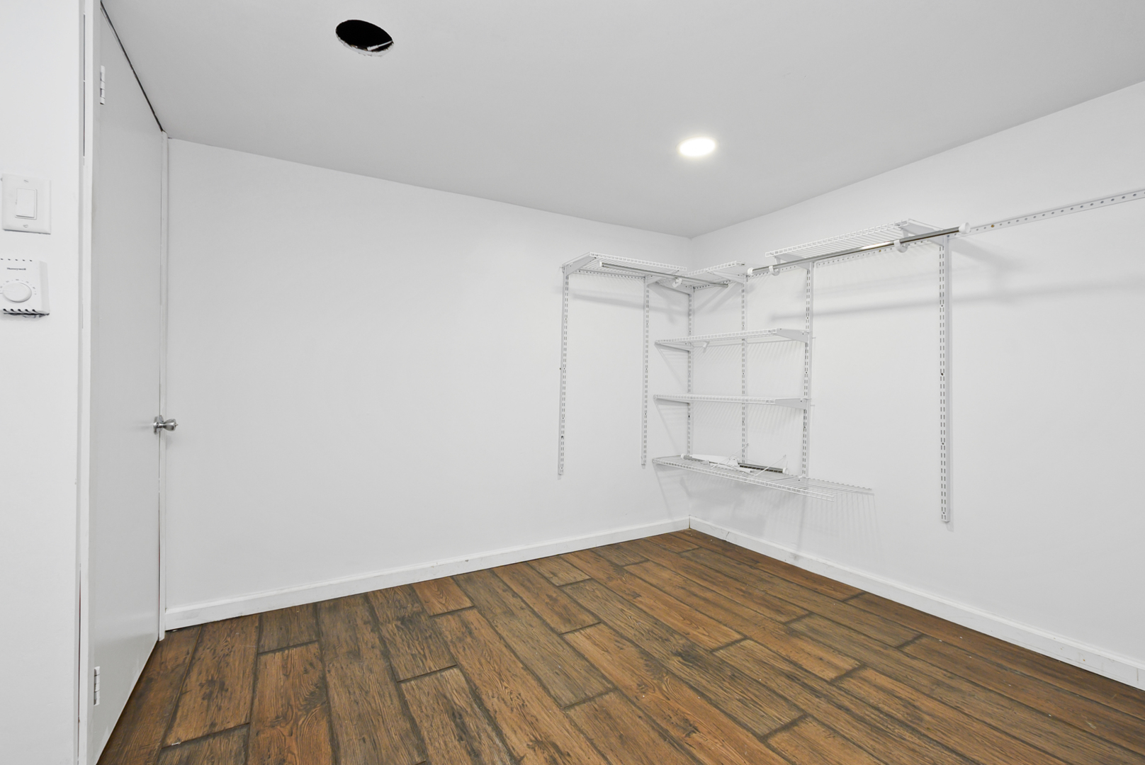 2644 Commercial Avenue, South Chicago Heights, IL 60411