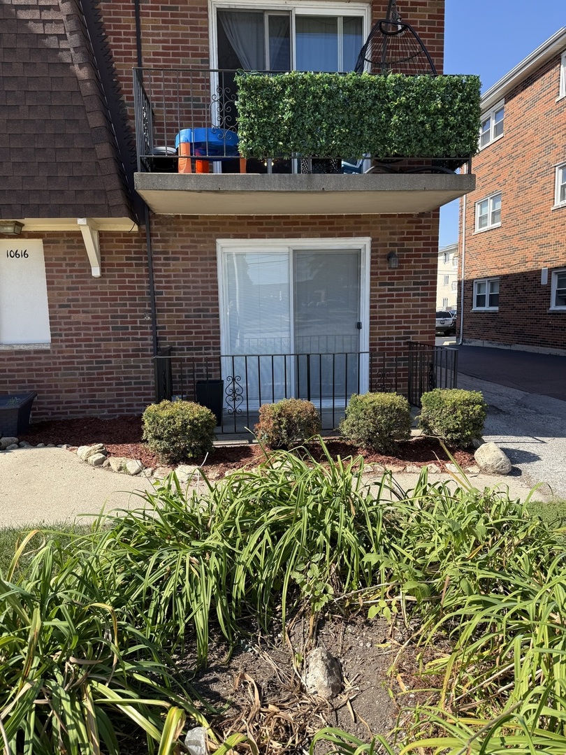 10616 Central Avenue #1N, Chicago Ridge, IL 60415
