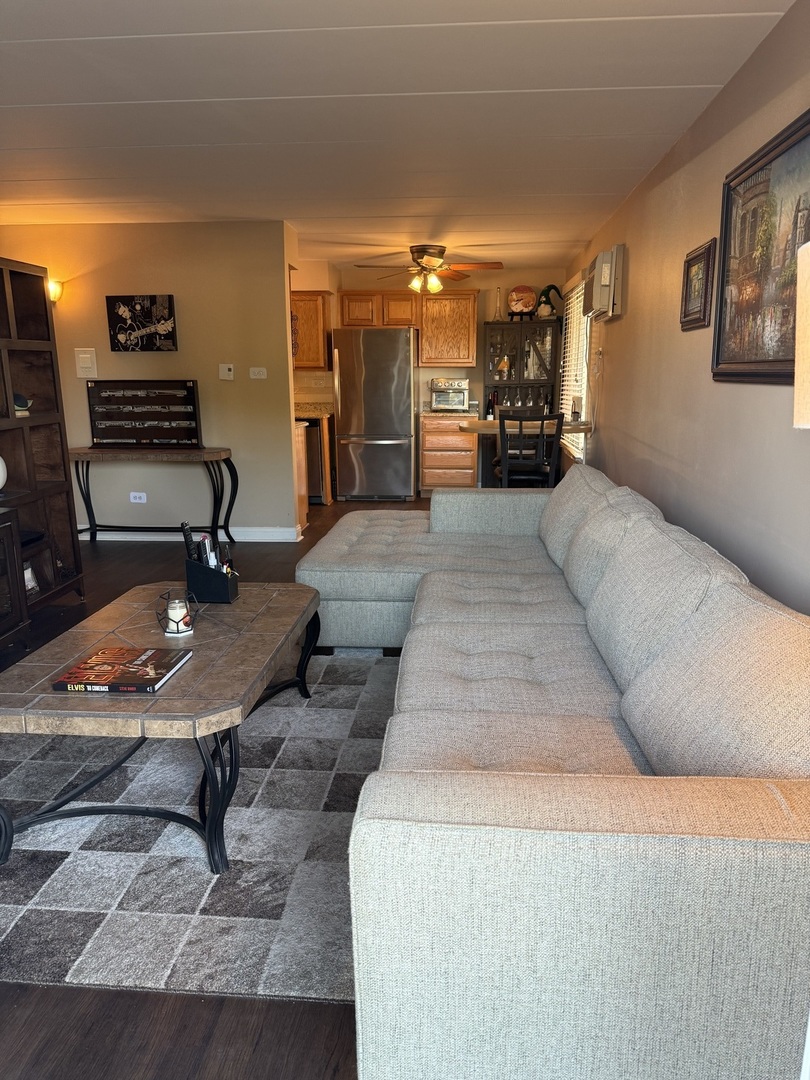 10616 Central Avenue #1N, Chicago Ridge, IL 60415