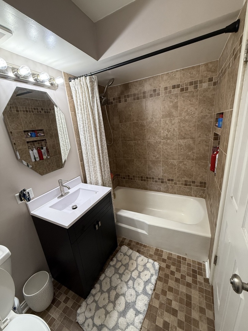 10616 Central Avenue #1N, Chicago Ridge, IL 60415