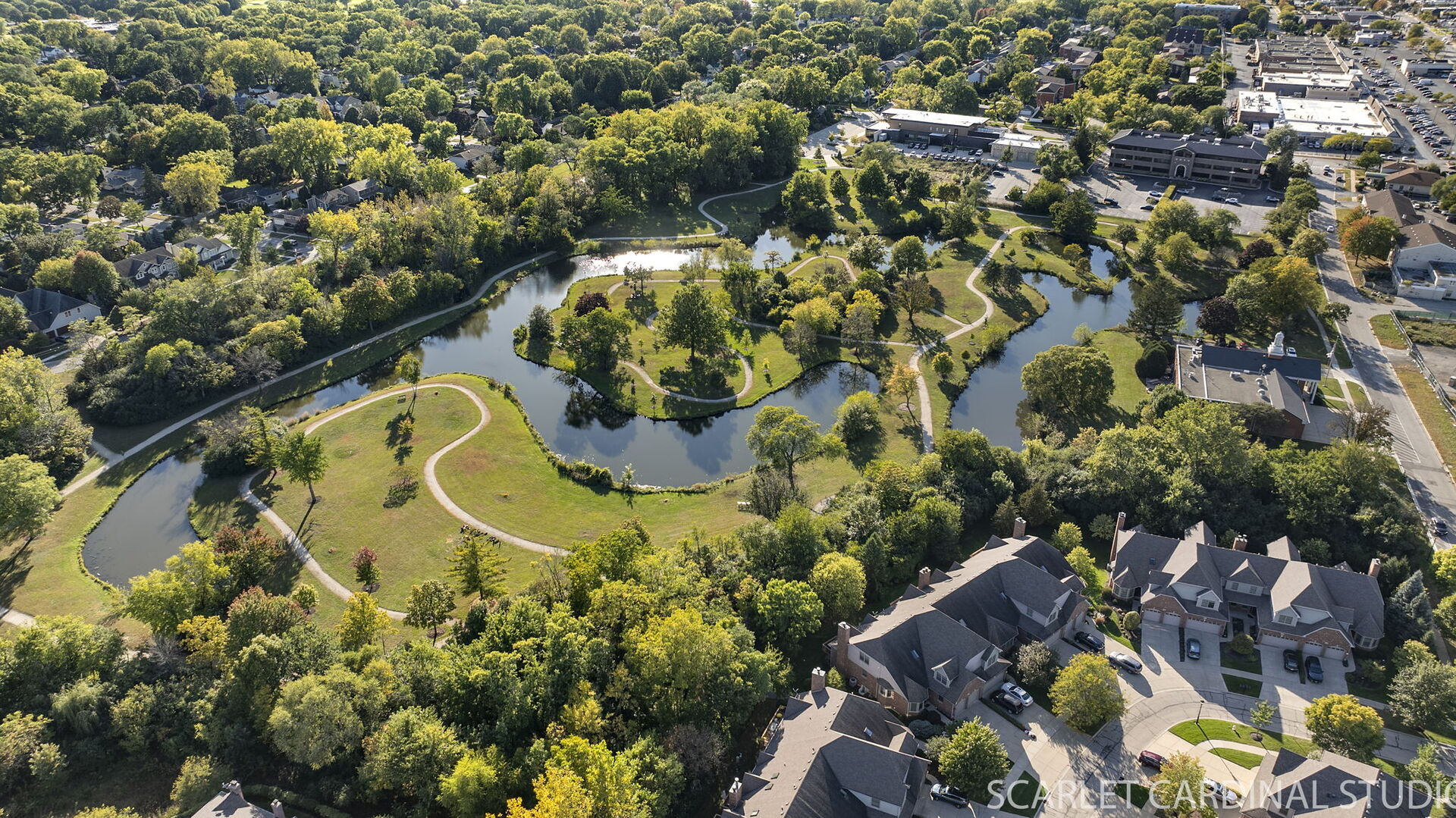 725 Kingsbrook Glen, Glen Ellyn, IL 60137
