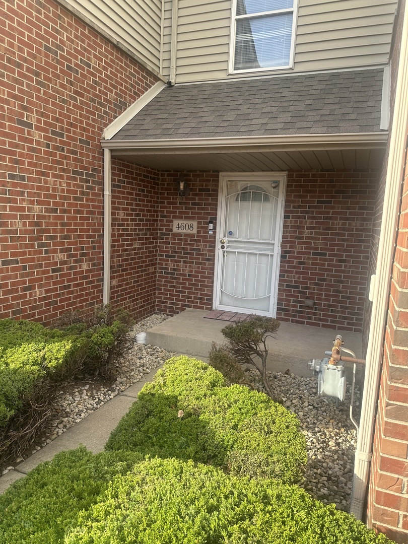 4608 Lindenwood Court, Matteson, IL 60443