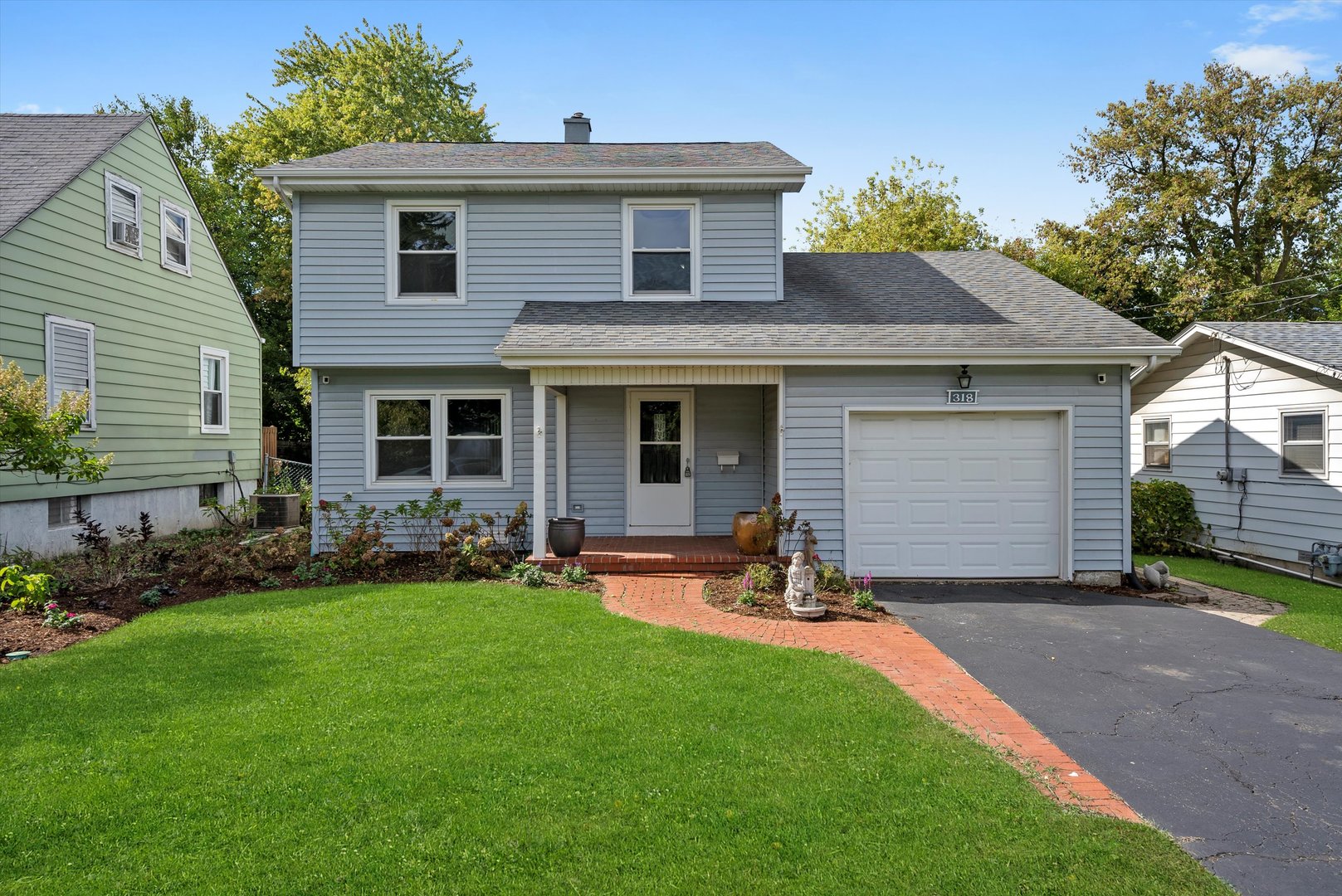 318 Brittain Avenue, Grayslake, IL 60030