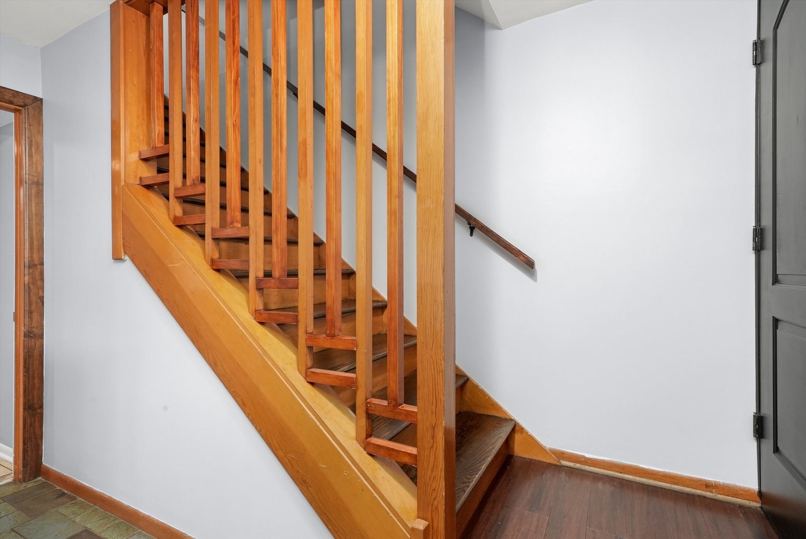 318 Brittain Avenue, Grayslake, IL 60030