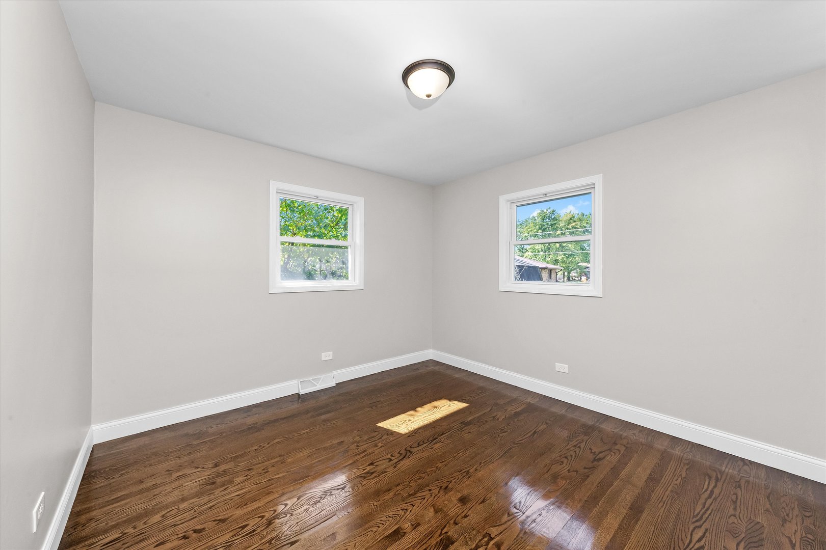 721 Reef Road, Lockport, IL 60441