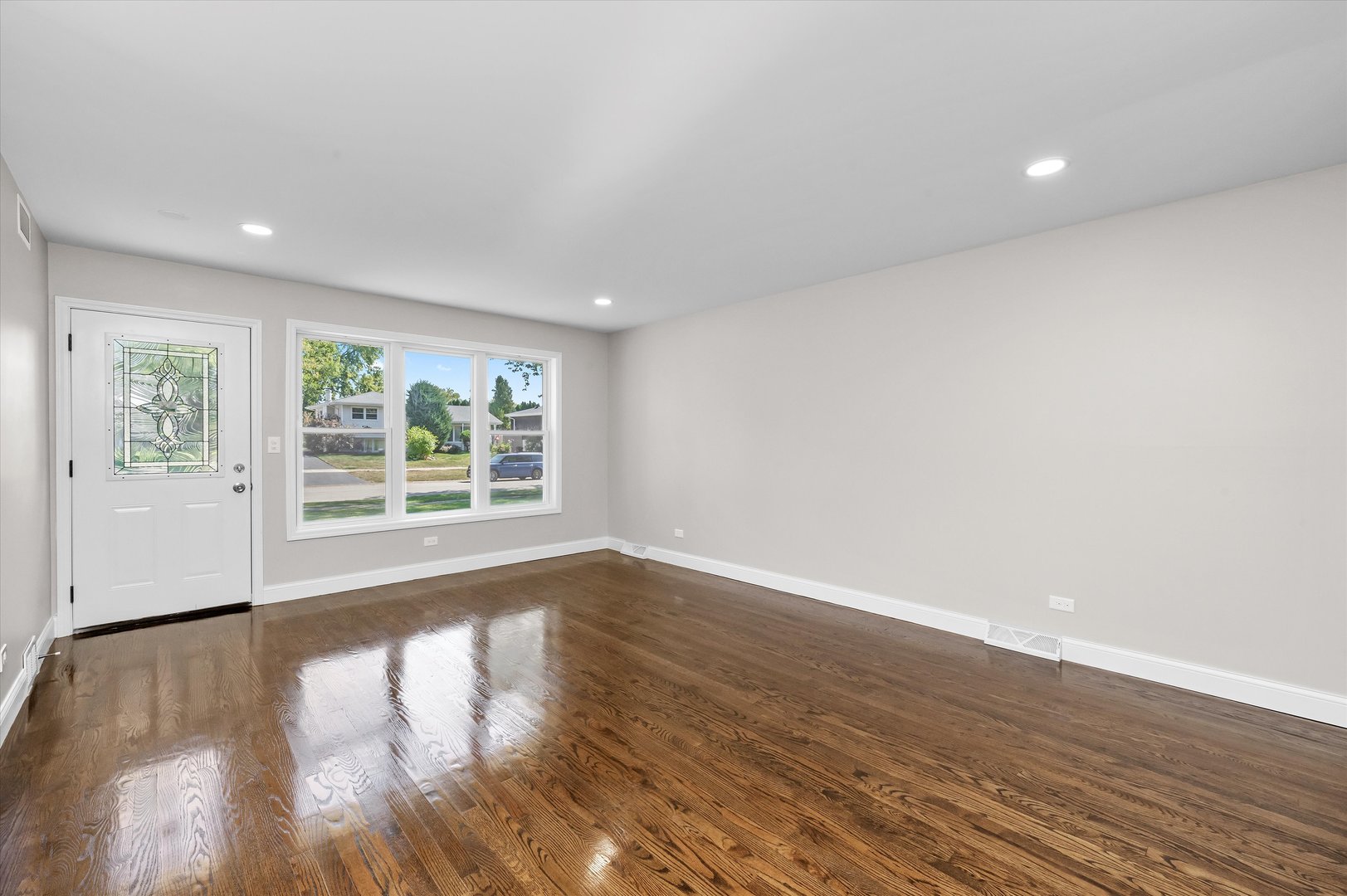 721 Reef Road, Lockport, IL 60441