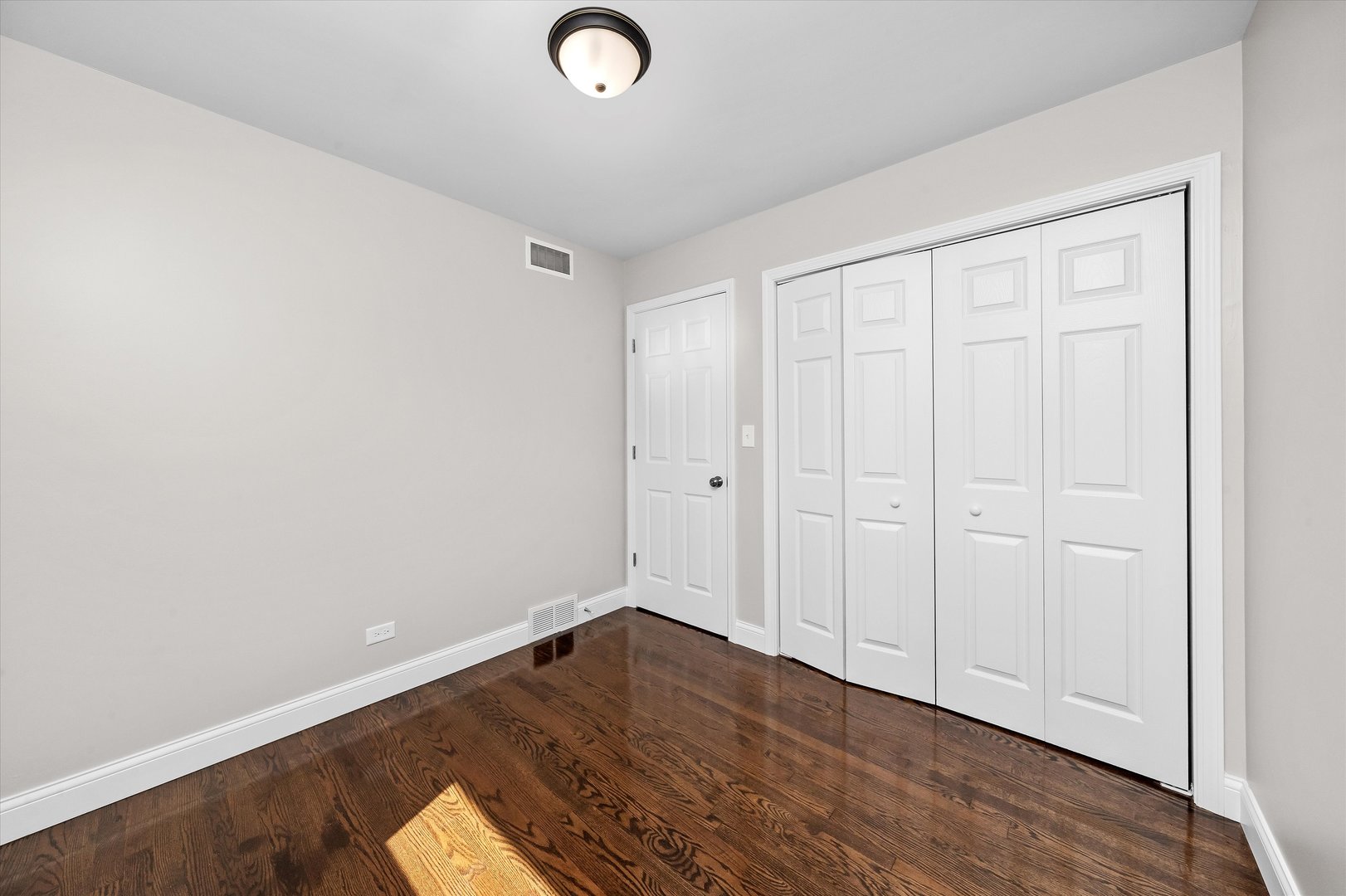 721 Reef Road, Lockport, IL 60441