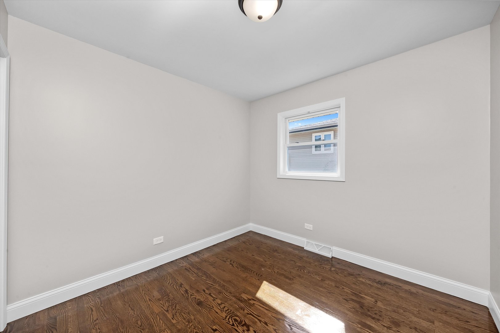 721 Reef Road, Lockport, IL 60441