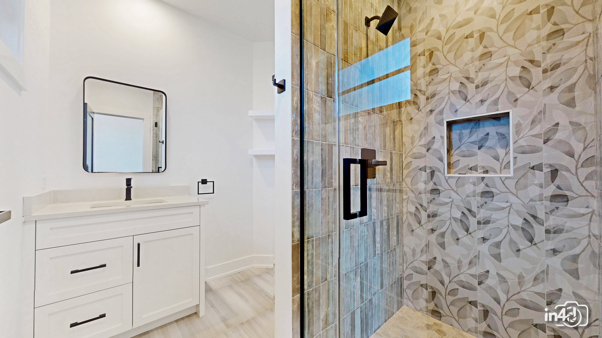 366 N Highview Avenue, Elmhurst, IL 60126