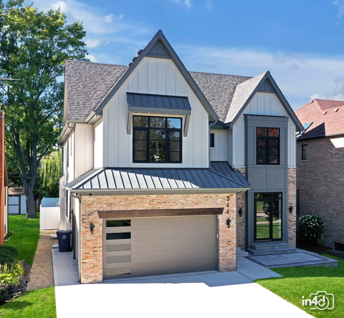 366 N Highview Avenue, Elmhurst, IL 60126