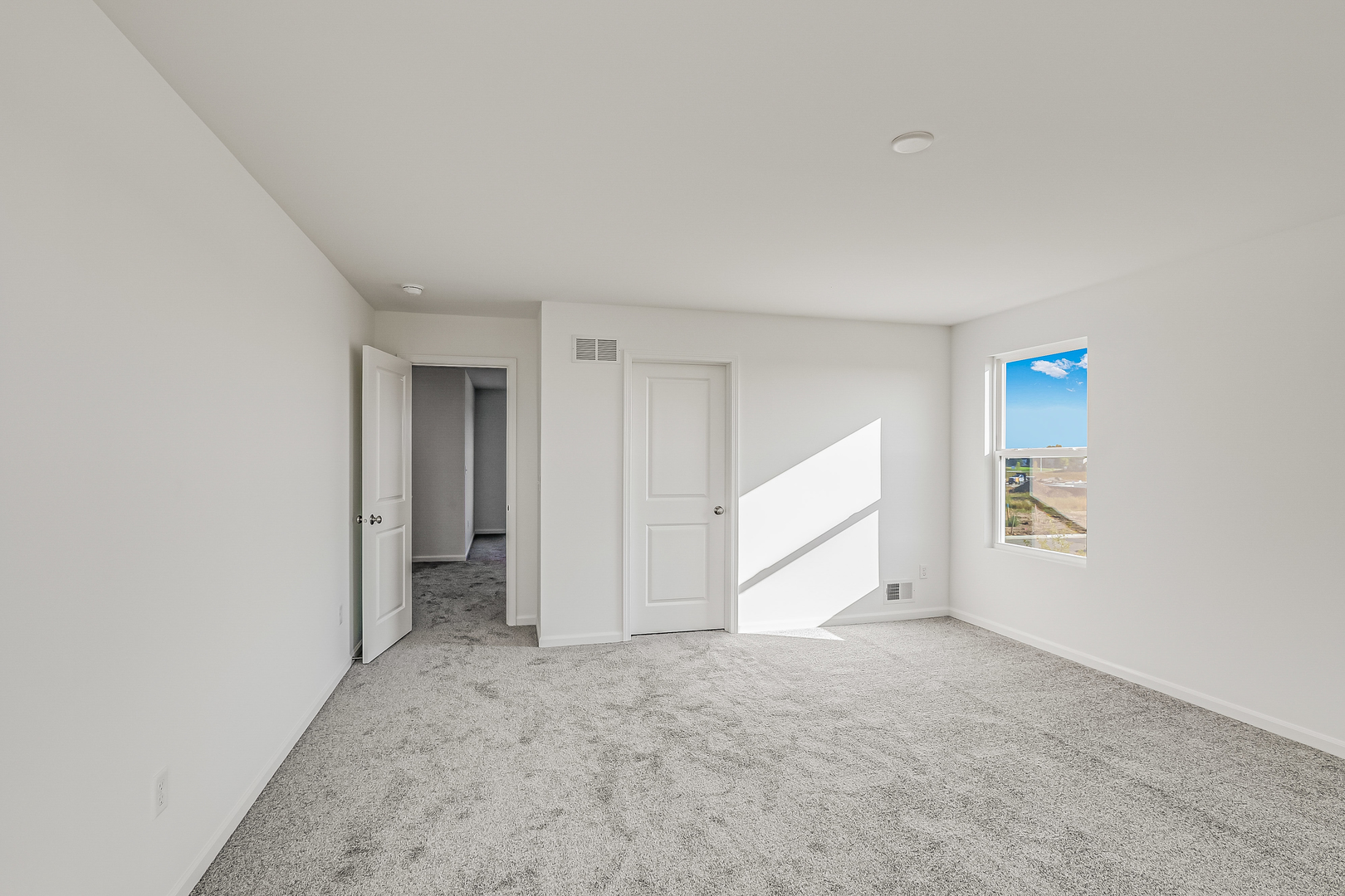 512 Endicott Road, South Elgin, IL 60177