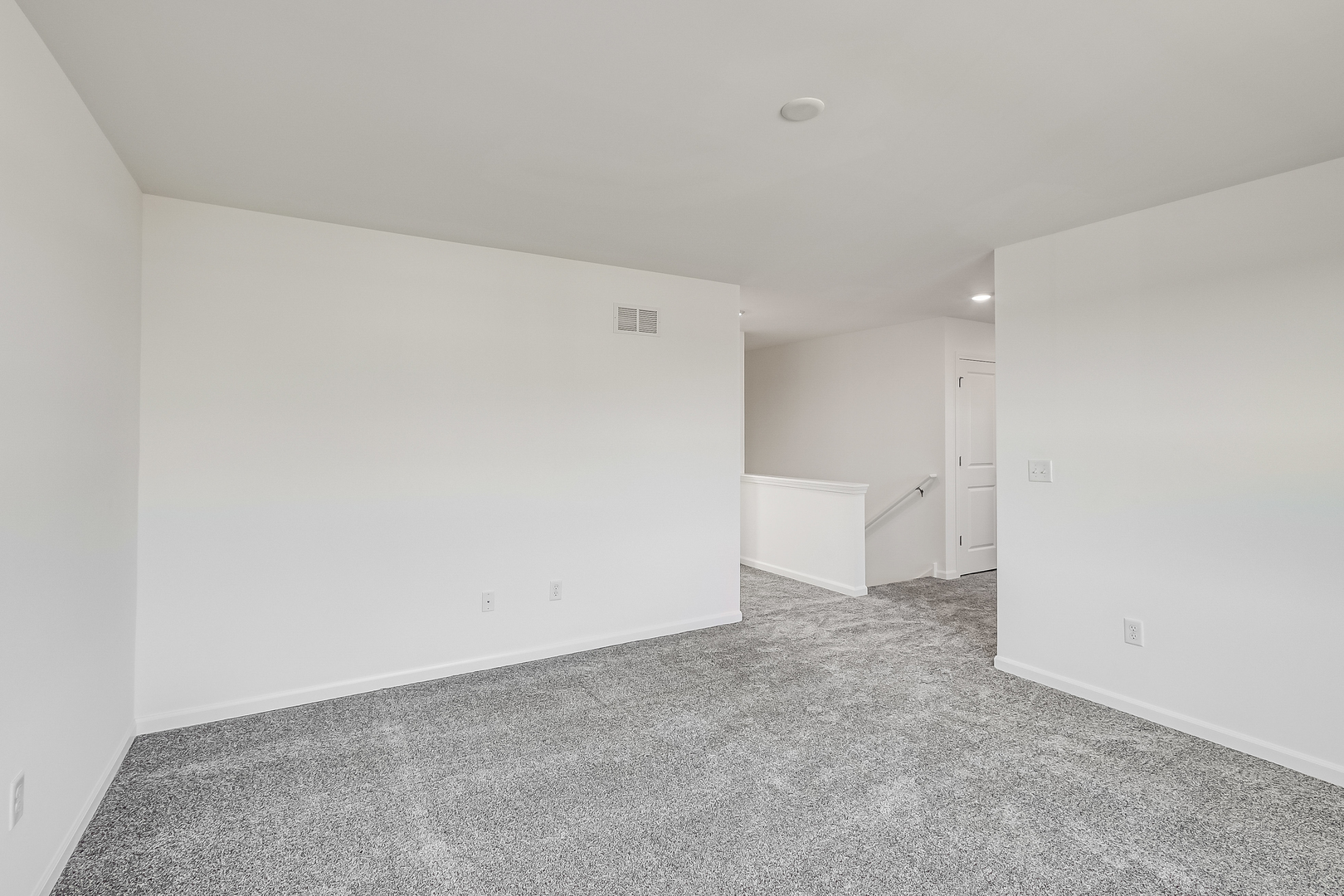 512 Endicott Road, South Elgin, IL 60177