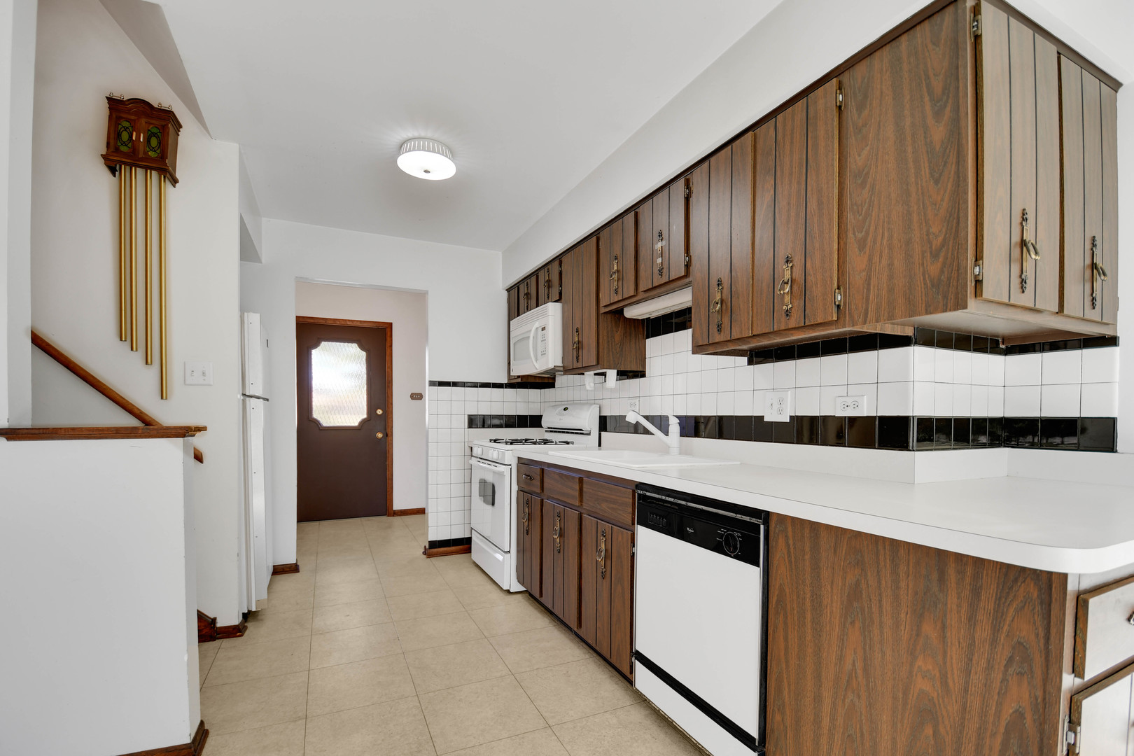 11201 S Deerpath Lane, Palos Hills, IL 60465