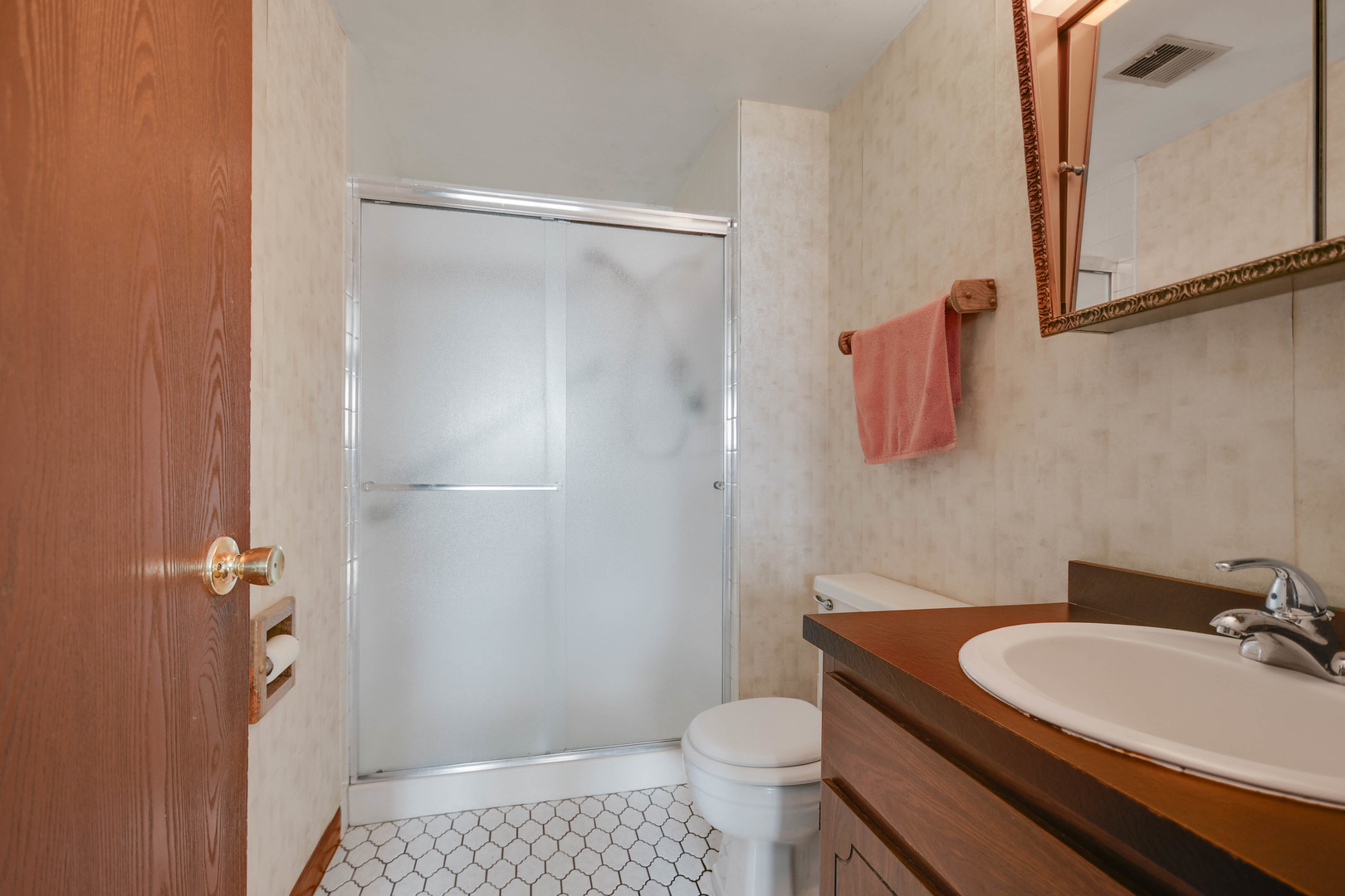 11201 S Deerpath Lane, Palos Hills, IL 60465