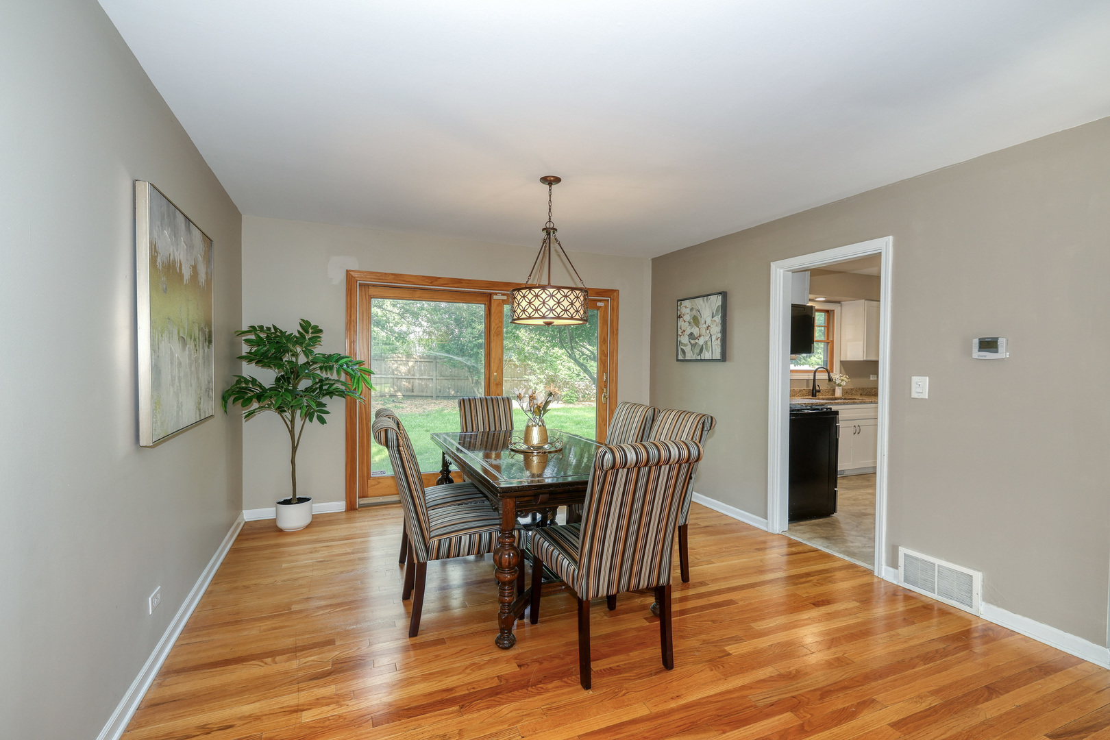 6S503 Bridlespur Drive, Naperville, IL 60540